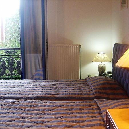 Kalimera Hotel Poros Town Buitenkant foto