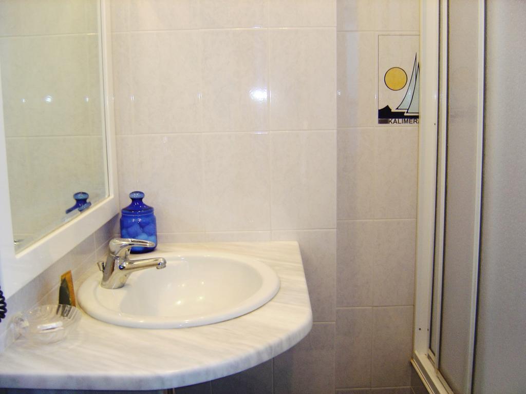 Kalimera Hotel Poros Town Buitenkant foto