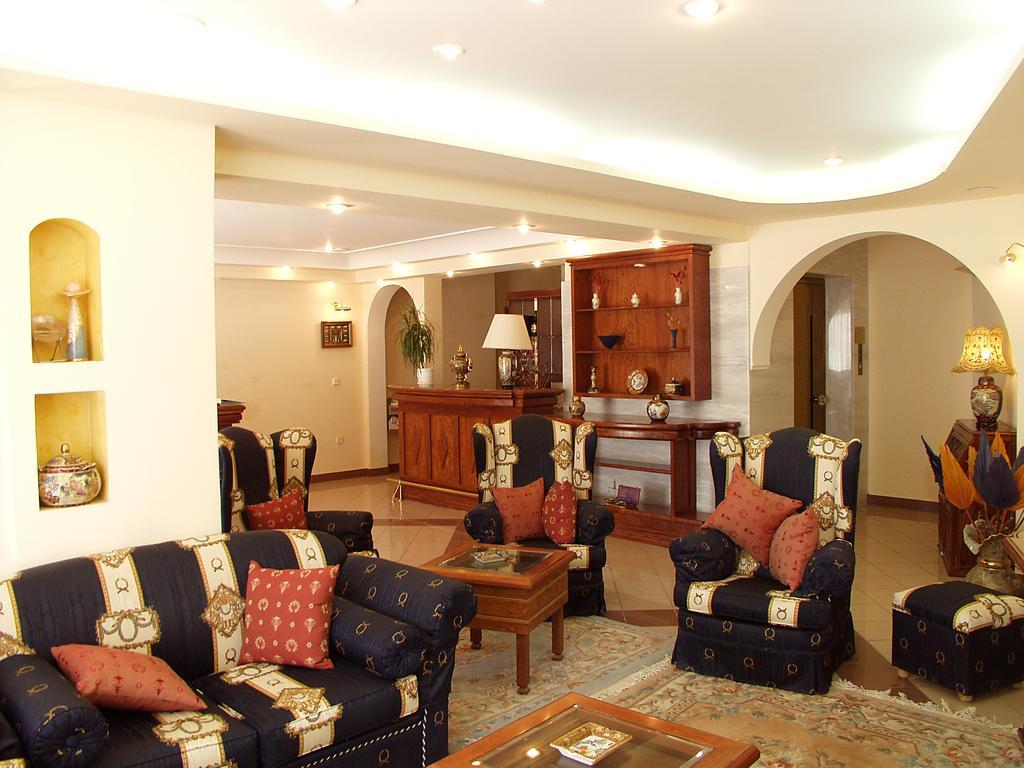 Kalimera Hotel Poros Town Buitenkant foto