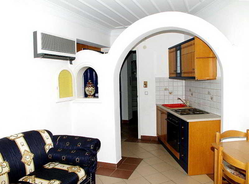 Kalimera Hotel Poros Town Buitenkant foto
