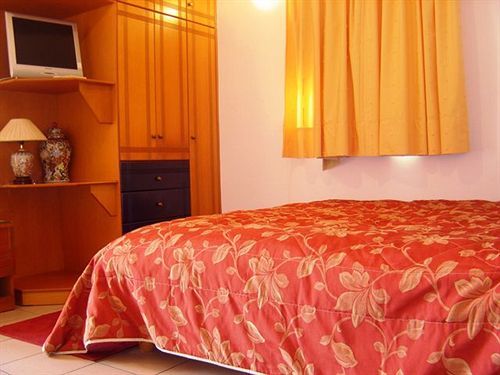 Kalimera Hotel Poros Town Buitenkant foto