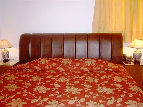 Kalimera Hotel Poros Town Buitenkant foto